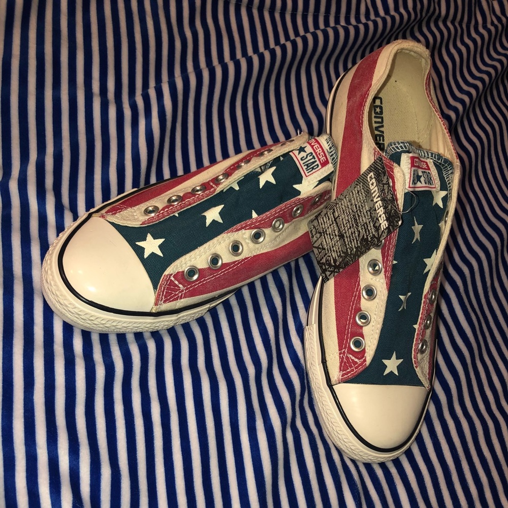 NWT American Flag no lace low top Converse 🇺🇸